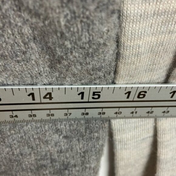 Anthropologie Alpaca Wool Boulders Grey V-Neck Knit Sweater Size XS Bohemian Top - Picture 11 of 13
